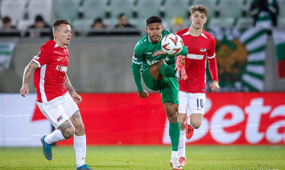 NBA总决赛国际比赛日再迎强敌;罗马状态回暖;主帅态度——引发热议;赛程密集仍需轮换 NBA总决赛国际比赛日再迎强敌;罗马状态回暖;主帅态度——引发热议;赛程密集仍需轮换