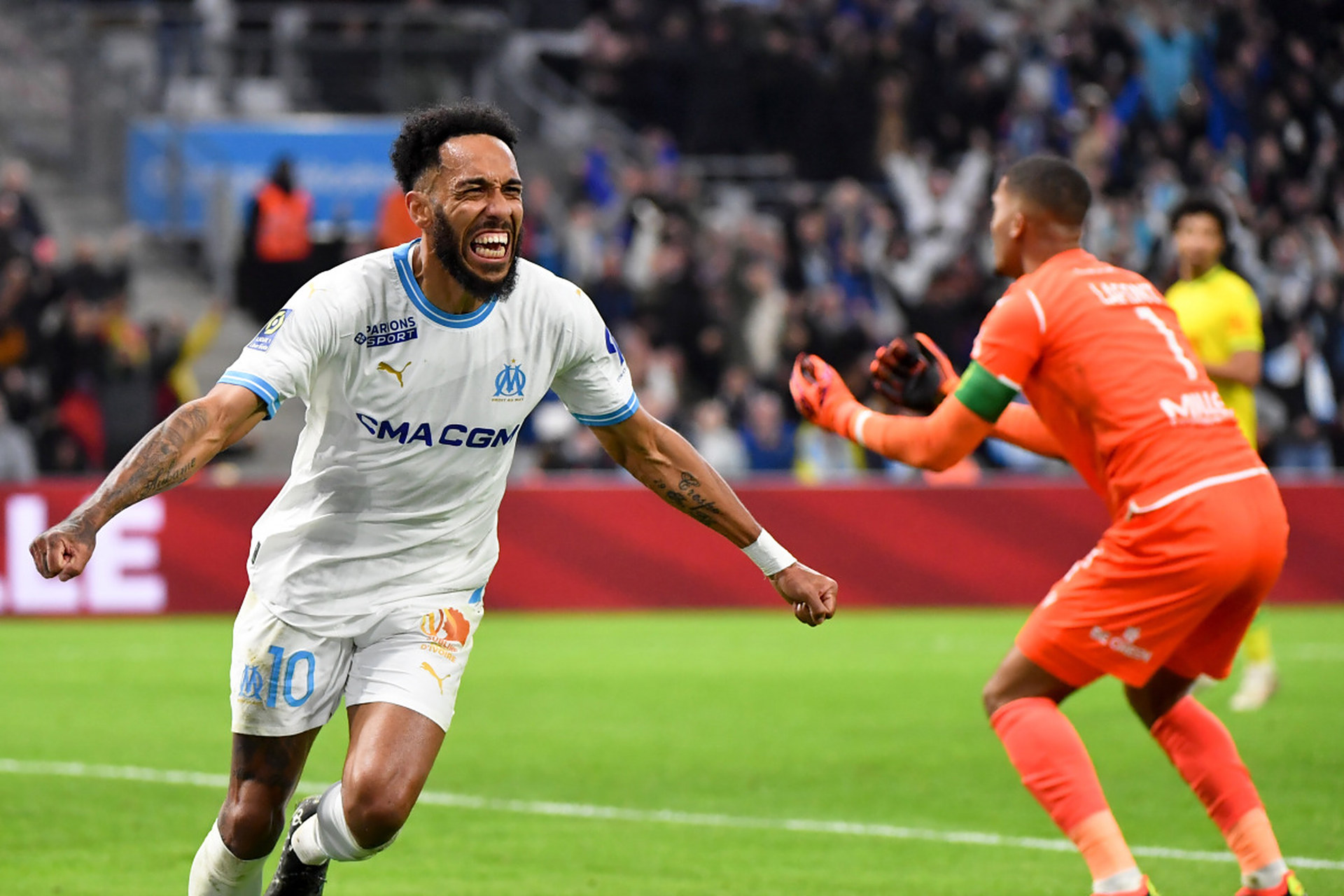 集结日比利亚雷亚尔备战亚冠；豪取连胜细节曝光；媒体盛赞；临场指挥获称赞