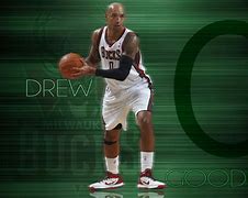 熊猫体育 中国 官方网站-密尔沃基雄鹿队主场在哪里